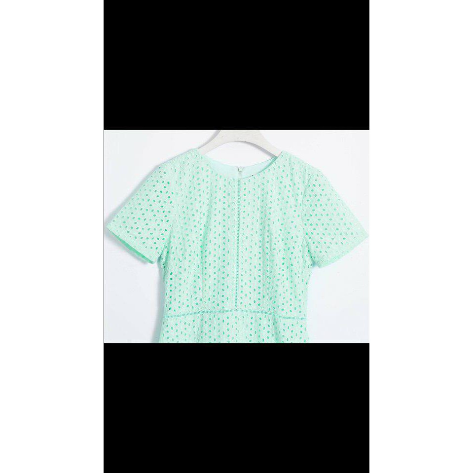 Đầm ROEM D248