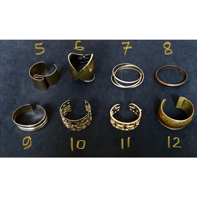 Vòng tay kiềng boho, vintage màu vàng đồng, vàng đen