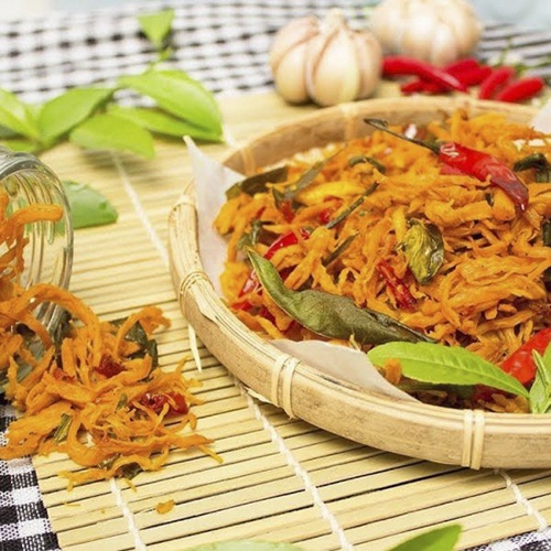 Khô gà lá chanh TyvatFood hộp 300g siêu ngon đồ ăn vặt Hà Nội | BigBuy360 - bigbuy360.vn