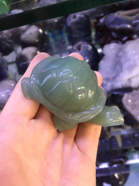 Rùa phong thủy đá T.A xanh chế tác chạm thủ công hoàn toàn thiên nhiên