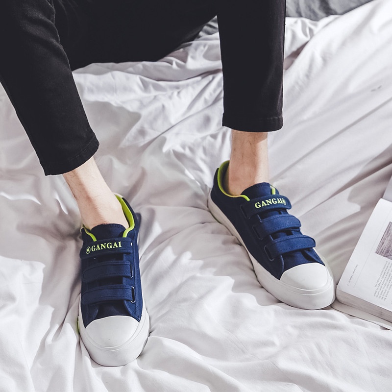 Giày Thể Thao Canvas Trắng Khóa Dán Phong Cách Mới Cho Nam Sinh