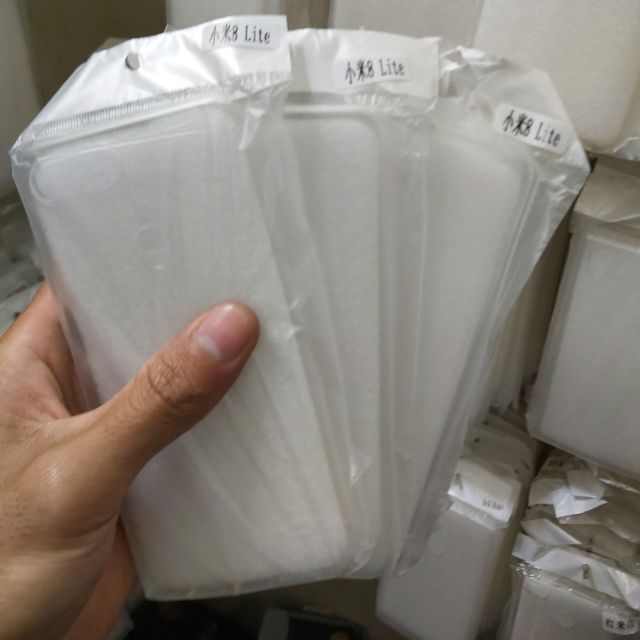 Bộ 3 chiếc ốp lưng cho xiaomi mi 8 lite silicon trong suốt siêu mỏng(loại tốt)
