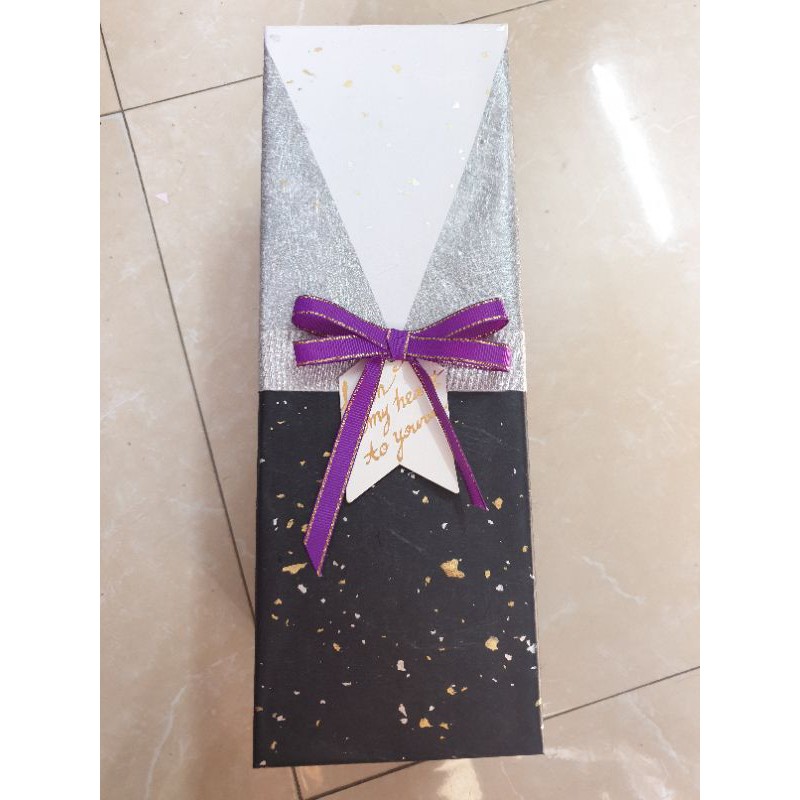 HỘP QUÀ TẶNG SANG TRỌNG