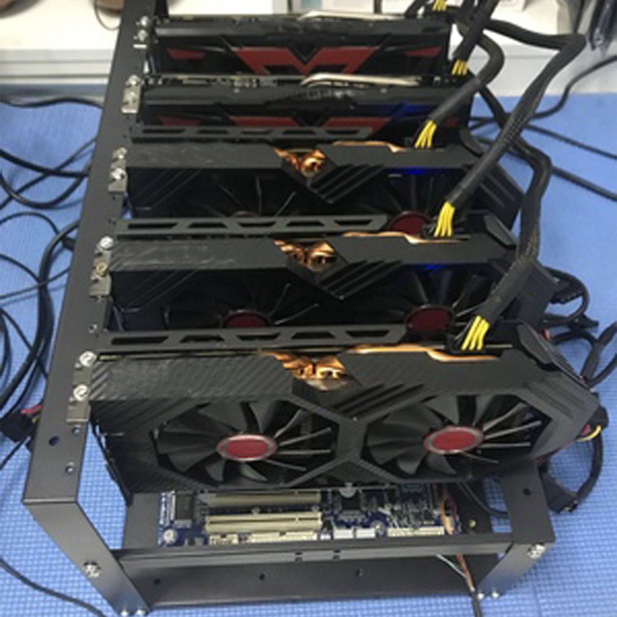 Giá Đỡ Bảng Mạch Đồ Họa 6-8 Gpus Secc | BigBuy360 - bigbuy360.vn