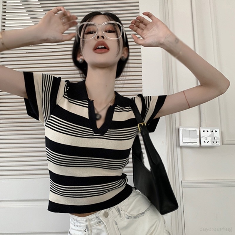 Áo Croptop Dệt Kim Cổ Bẻ Dáng Ôm Thời Trang Retro Cho Nữ