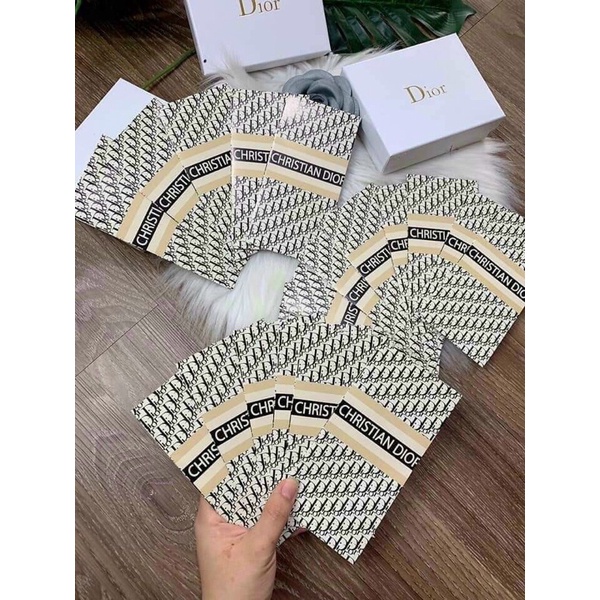 Bao lì xì tết 2023 sang chảnh sành điệu