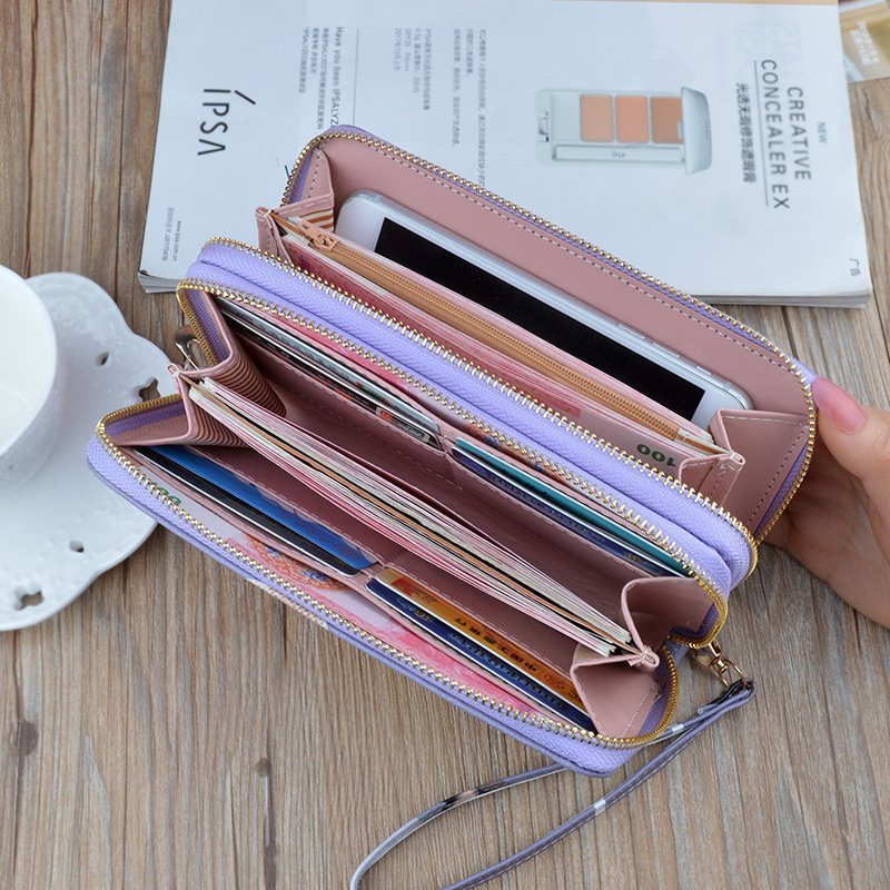 Ví nữ dài cầm tay NEW-0053 phối hoạ tiết và hình mỹ nhân mới lạ, sang trọng, kiểu dáng 2 khóa kéo tiện dụng, bền đẹp