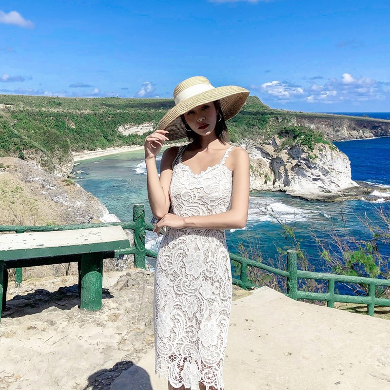 Đầm hai dây dáng ôm phối vải ren thời trang quyến rũ cho nữ