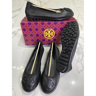 Lịch sử giá Tory burch giày thể thao da thật mềm mại size 36-41 năng động  cập nhật 12/2022 - BeeCost