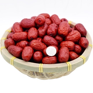 Táo đỏ Tân Cương