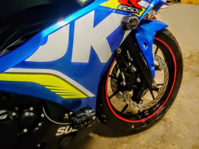 Bộ pát gắn 2 đĩa ( đĩa đôi) gsx r150 s150 không kèm đĩa