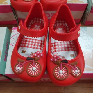 Giày nhựa Zaxy sz 40