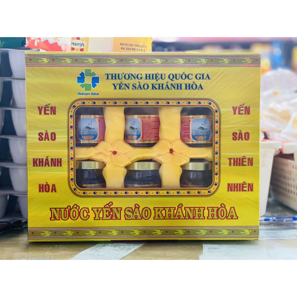 Hộp Vàng Yến Sào Sanest Khánh Hoà Có Đường 70ml x 6 Lọ