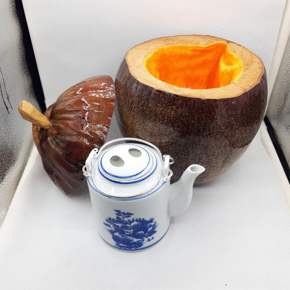 Bình Đựng Ấm Trà Trái Dừa kèm Bình trà Sành Giả Cổ và 6 tách trà YESCOCO thumbnail