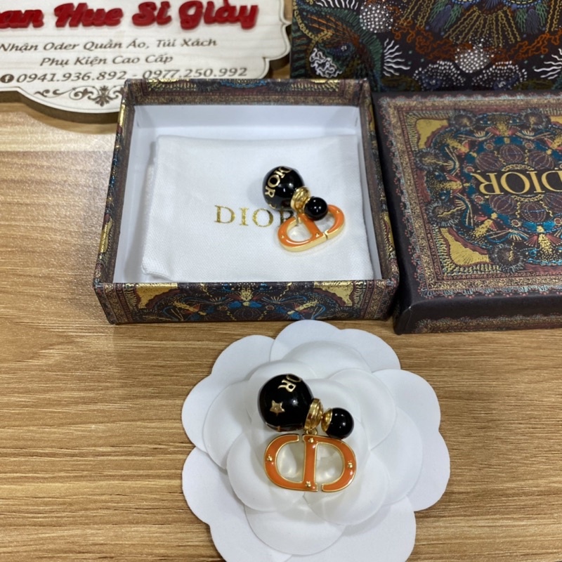 Khuyên tai dior_cao cấp