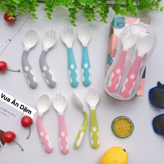 (Hàng cao cấp hộp riêng) Bộ thìa nĩa Silicon uốn cong cho bé tập ăn dặm