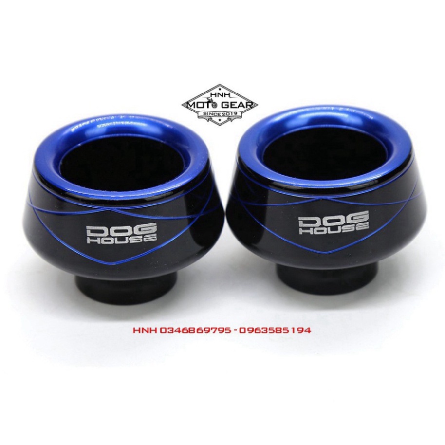 Gù Chống Đổ Trước Doghouse Cao Cấp