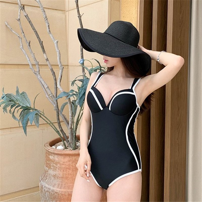 Bộ 1 mãnh cúp ngực viền