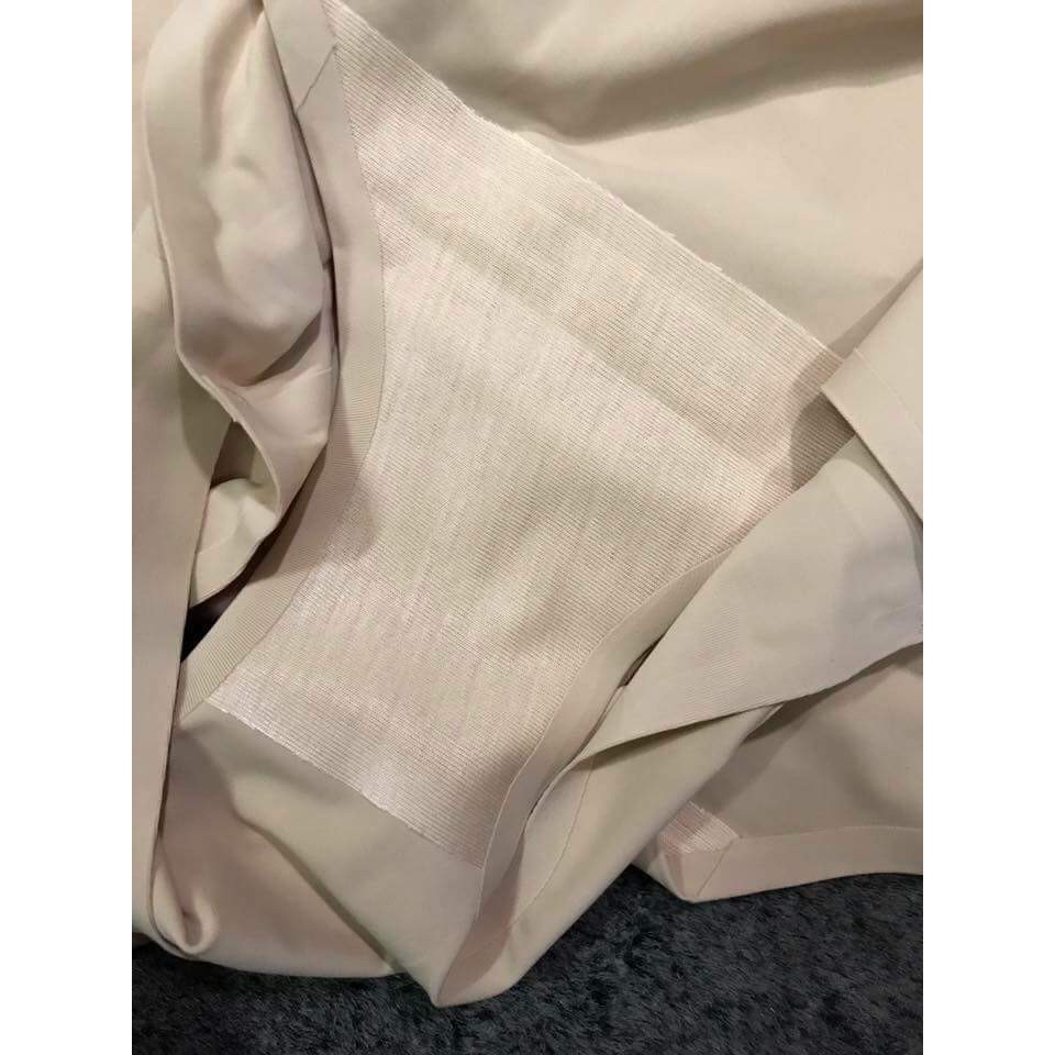 Quần lót đúc su trơn màu da, màu đen