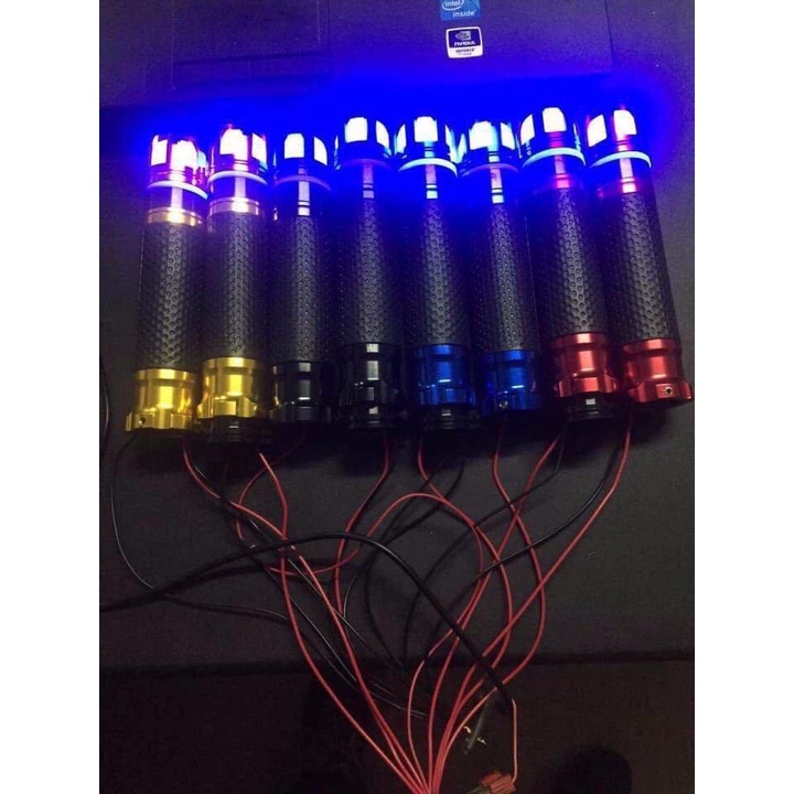 Bao Tay Xe Máy Rizoma Mẫu Gù Xoay Có Đèn Led Bọc Tay Lái Cho Xe Sirus Wave Exciter Winner SH...