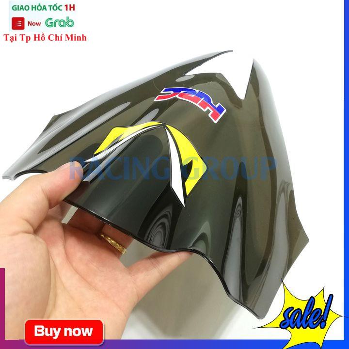 Mão Kiểu Raider Gắn Các Loại Xe Siêu Ngầu Kèm 2 Miếng Dán Ngẫu Nhiên