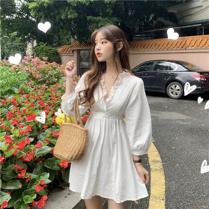 Đầm cổ V bèo đai eo