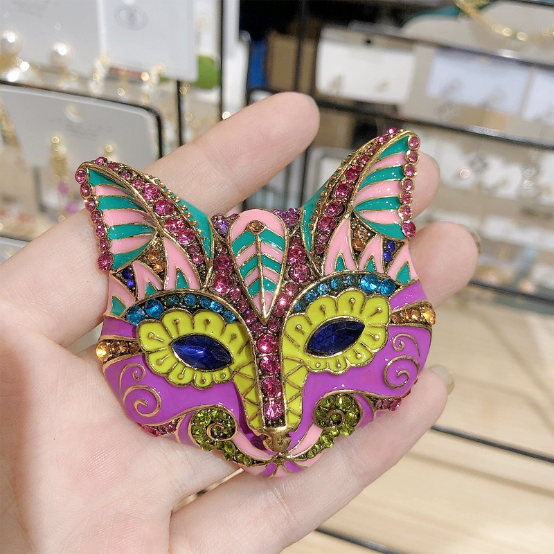 Trâm Cài Áo Hình Mèo Đính Đá Pha Lê Cổ Điển Thời Trang Chất Lượng Cao Cho Nữ