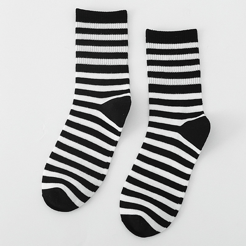 Cute Unisex Style High-neck Stockings With Dairy Cow Motifs T74