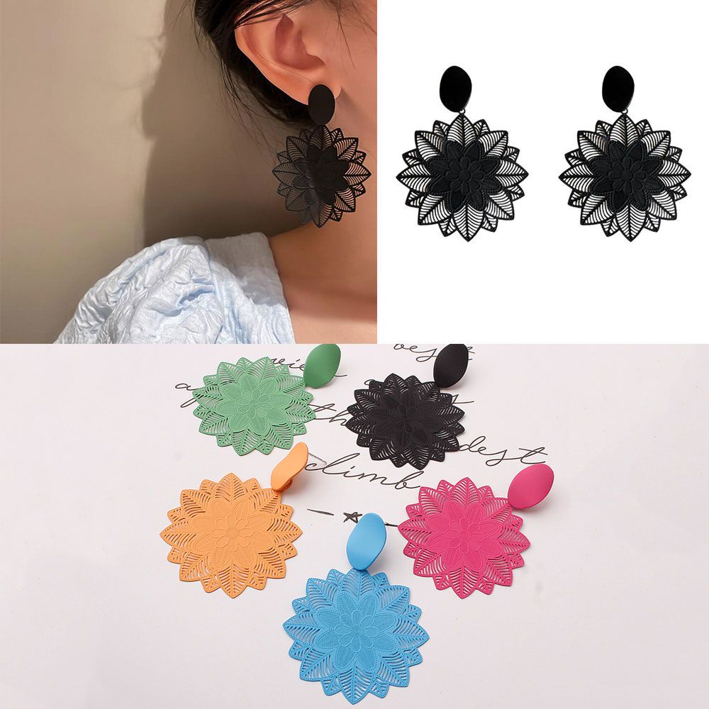 Bông tai họa tiết hoa rỗng phong cách gothic mới MIHAN1