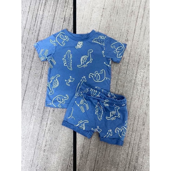 Set bộ khủng long xanh George UK săn sale