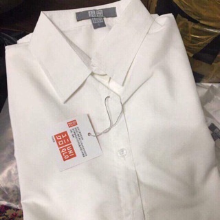 Sơ mi trắng uni