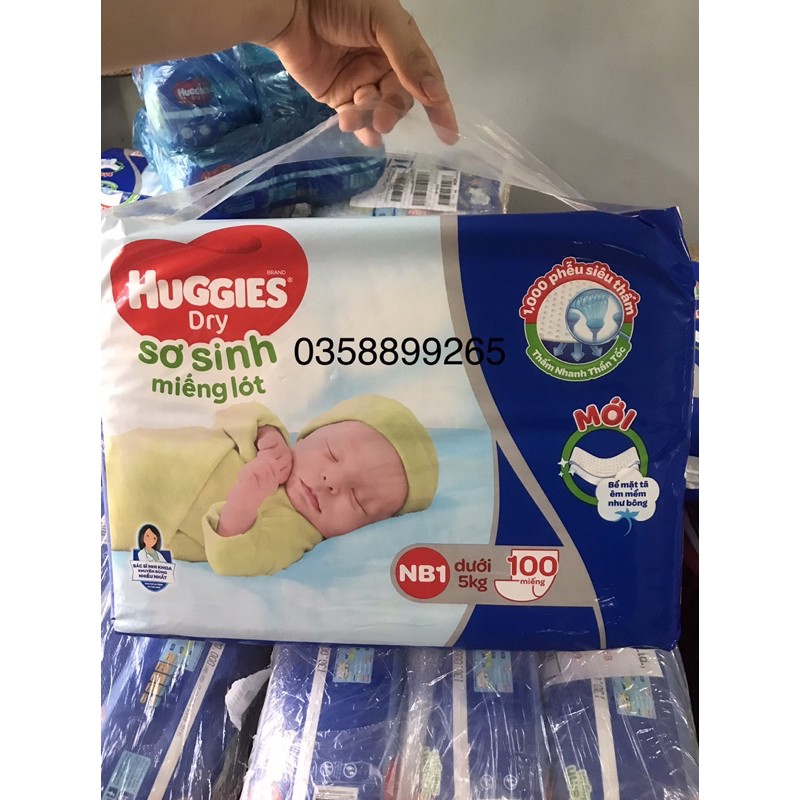 Miếng Lót Sơ Sinh Huggies NB1 bịt 100 miếng