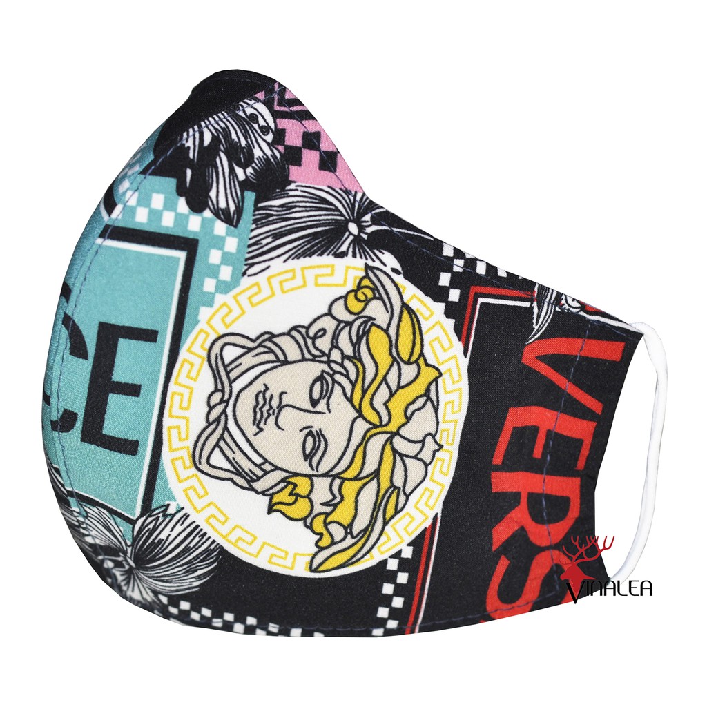 Khẩu trang Versace