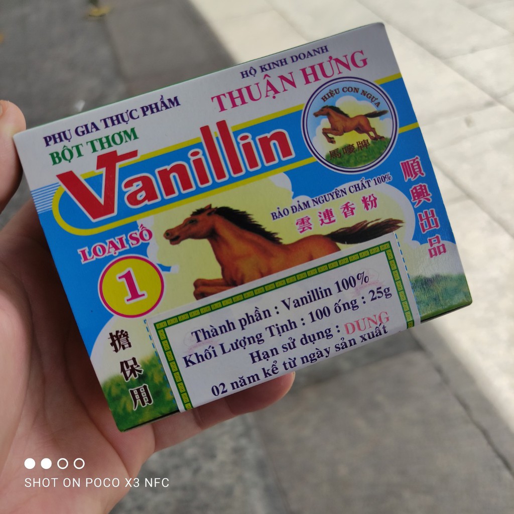 bột thơm vani nấu chè, làm bánh- 1 hộp 100 ống