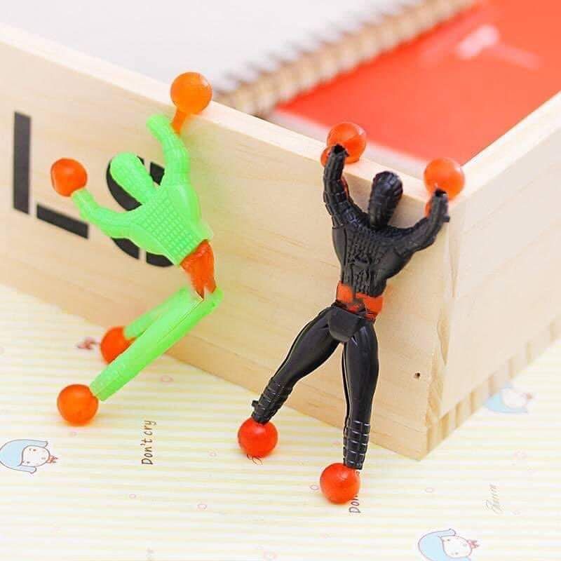 Siêu Nhân / Đồ Chơi Dính Tường Siêu Nhân Superman Biết Bò Và Ném Dính Tường Cho Bé Và Cả Gia Đình Chơi