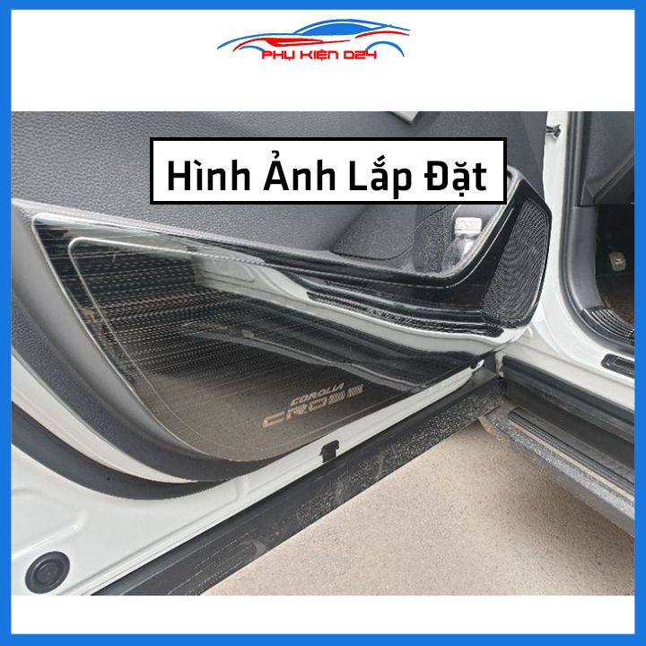 Bộ ốp tapli Corolla Cross 2020-2021-2022 vân Titan chống xước va đập khi mở cửa và làm đẹp xe