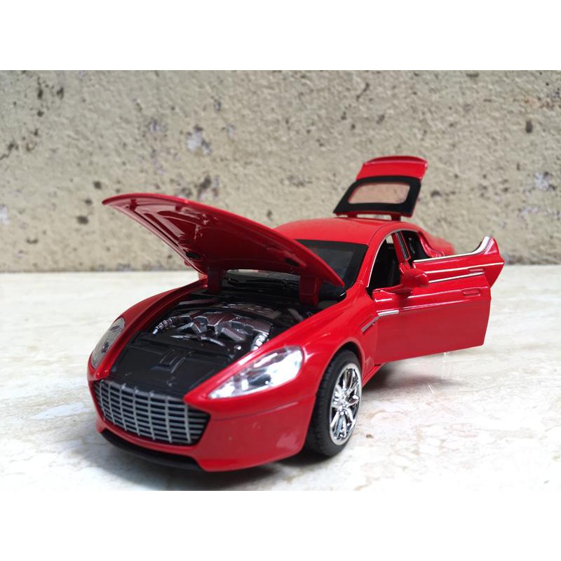 Mô hình xe ô tô Aston martin sedan - 1:32