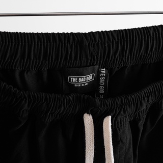Quần shorts The Bad God Buttons basic kaki