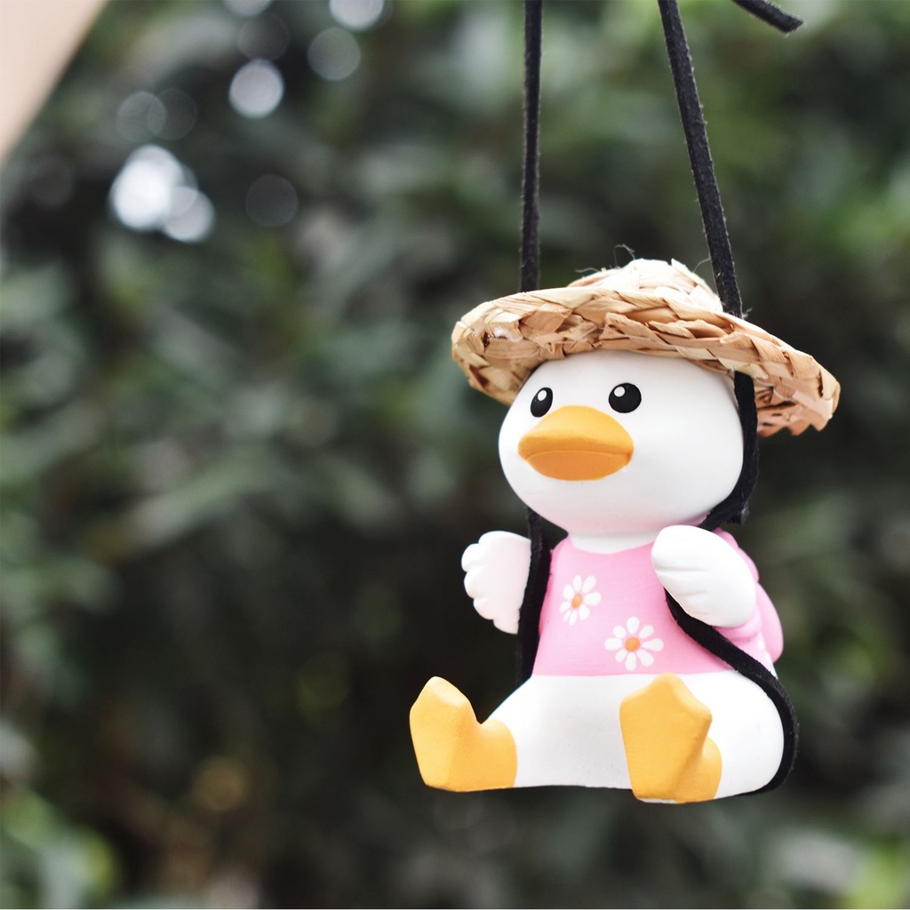 Swinging Duck Car Hanging Ornament Creative Auto Inner Accessories