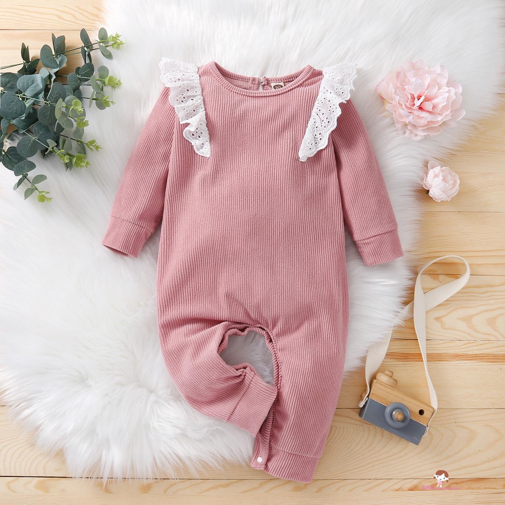 Bộ áo liền quần tay dài cổ thuyền bằng vải nhung phối bèo nhún cho bé sơ sinh XZQ7