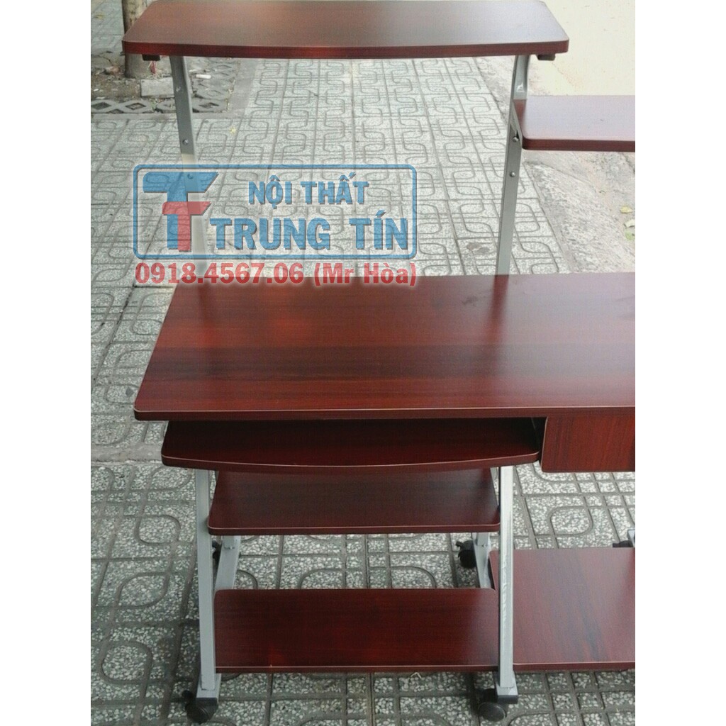 Bàn vi tính khung sắt 70 nâu