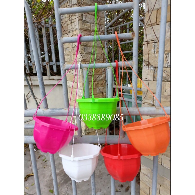 Chậu treo.kẹp kích thước 22x15cm nhiều màu kèm dây treo