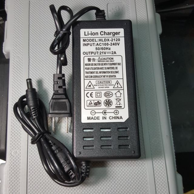 SẠC ADAPTOR 18V-21V--2A CÓ ĐÈN BÁO DÙNG CHO MÁY KHOAN