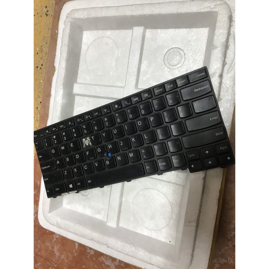 [T450s] Xác Bàn Phím Lenovo T450s cho ae lấy phím xương linh kiện