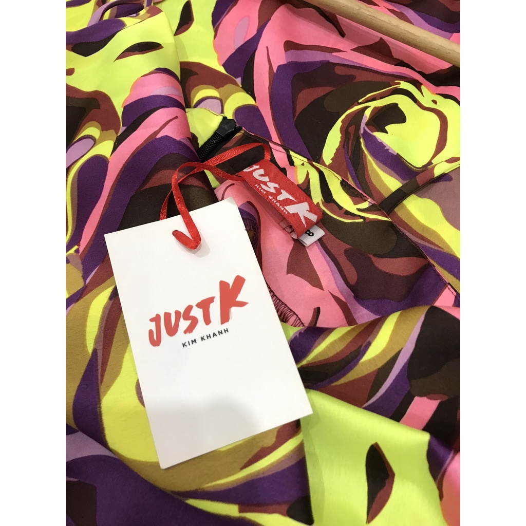 Váy Maxi Just K "họa tiết màu neon"