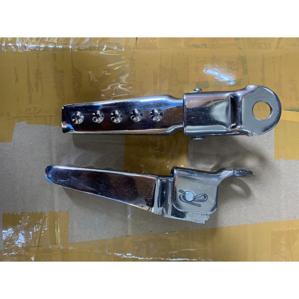 Gác chân sau xe cub 125 inox