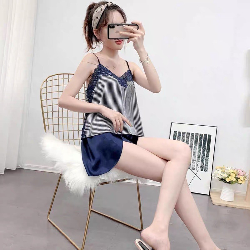 Bộ ngủ 2 dây quần đùi lụa cao cấp gợi cảm sexy mặc ở nhà CiCi | BigBuy360 - bigbuy360.vn