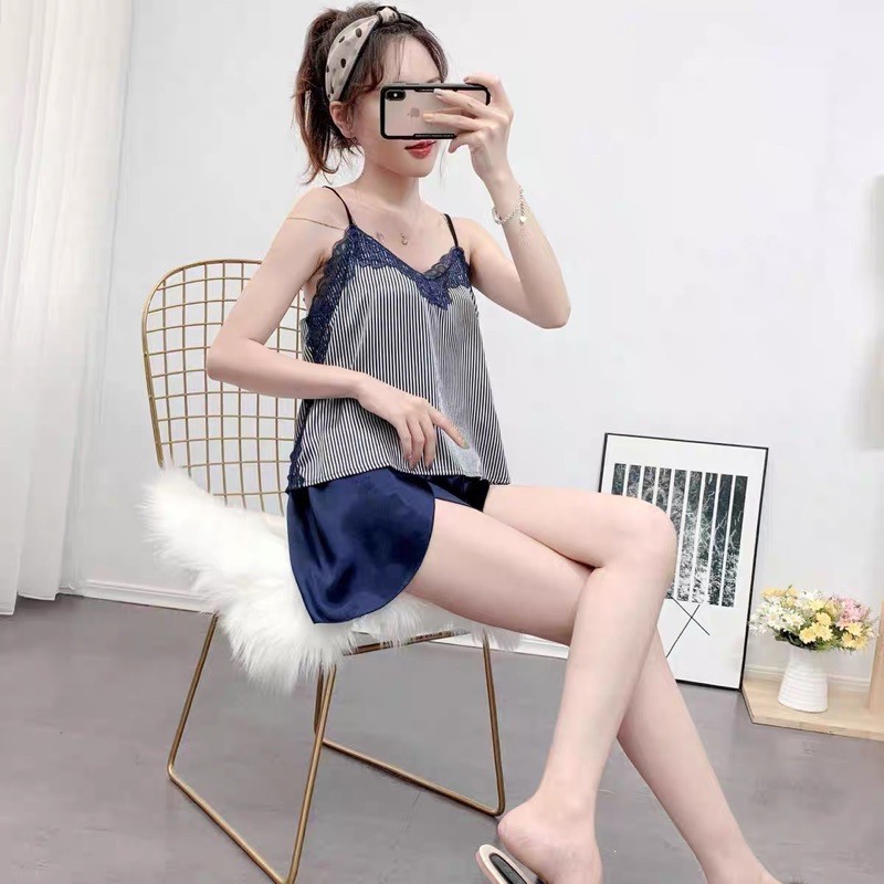 Bộ ngủ 2 dây quần đùi lụa cao cấp gợi cảm sexy mặc ở nhà CiCi