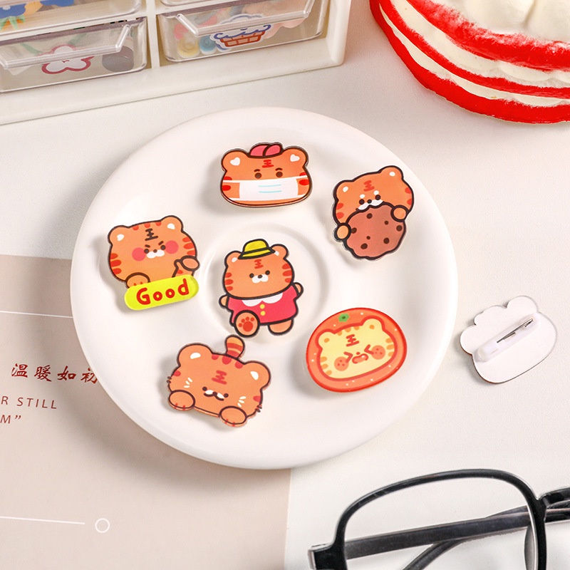 Ghim Cài Áo Hình Chú Hổ Hoạt Hình Dễ Thương