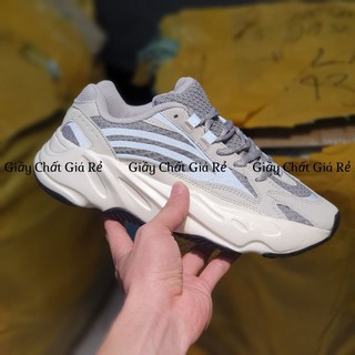 Giay-The-Thao-700static-rep